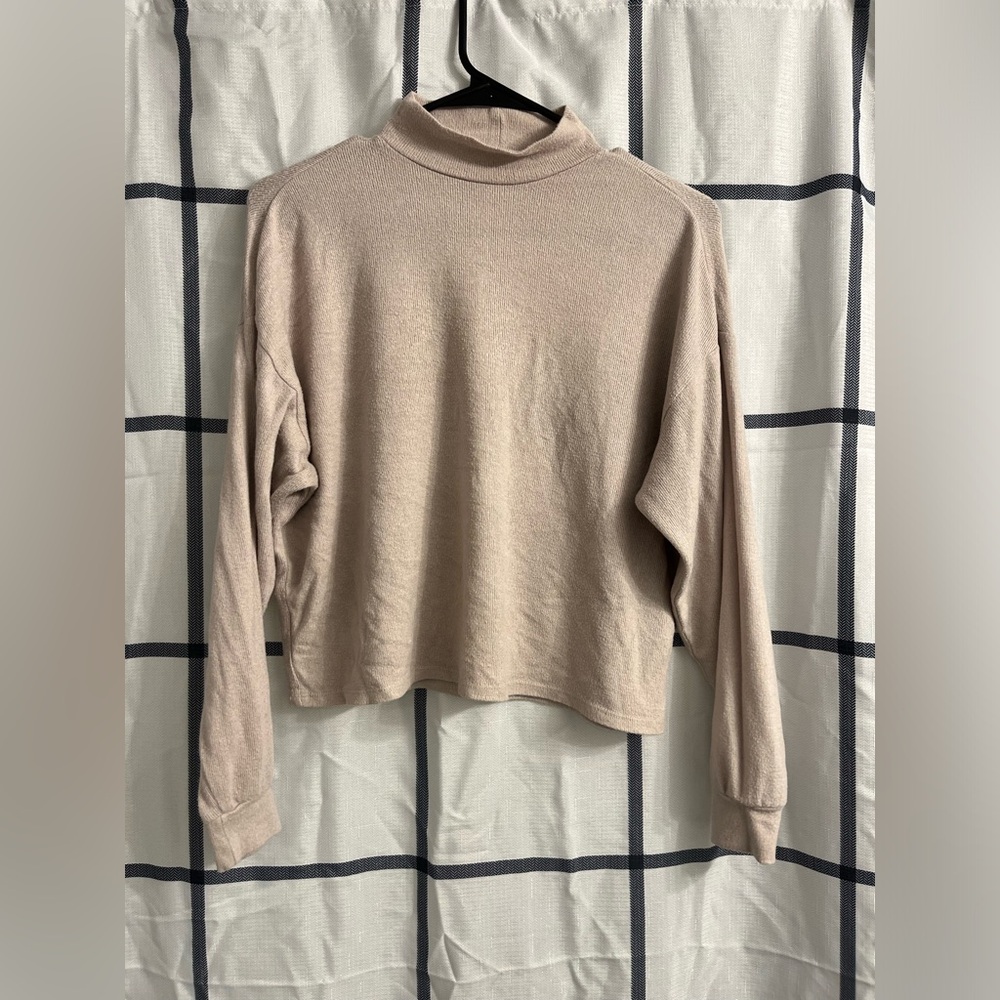 Long sleeve top